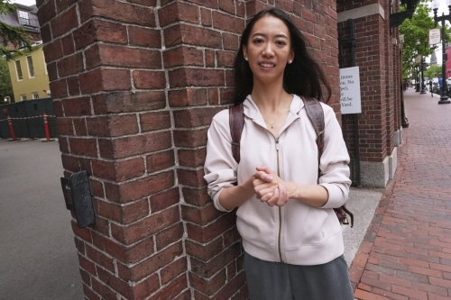 江玉蓉来自中国青岛。